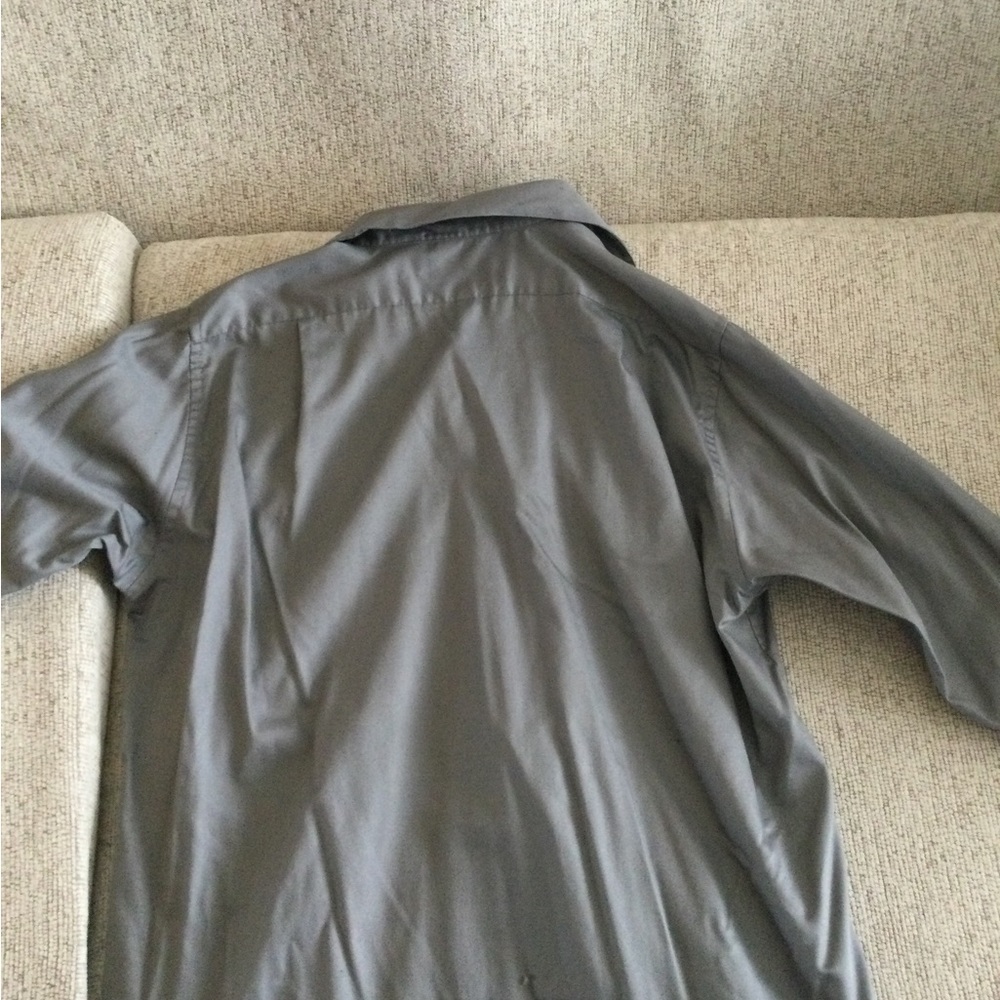 Button down shirt - Picture 2 of 2